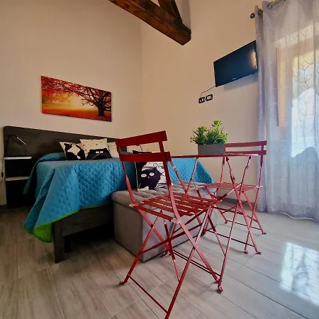 Apartment La Finestra Sul Cortile By Tramonti L'Aquila